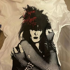 Brand new supreme shirt